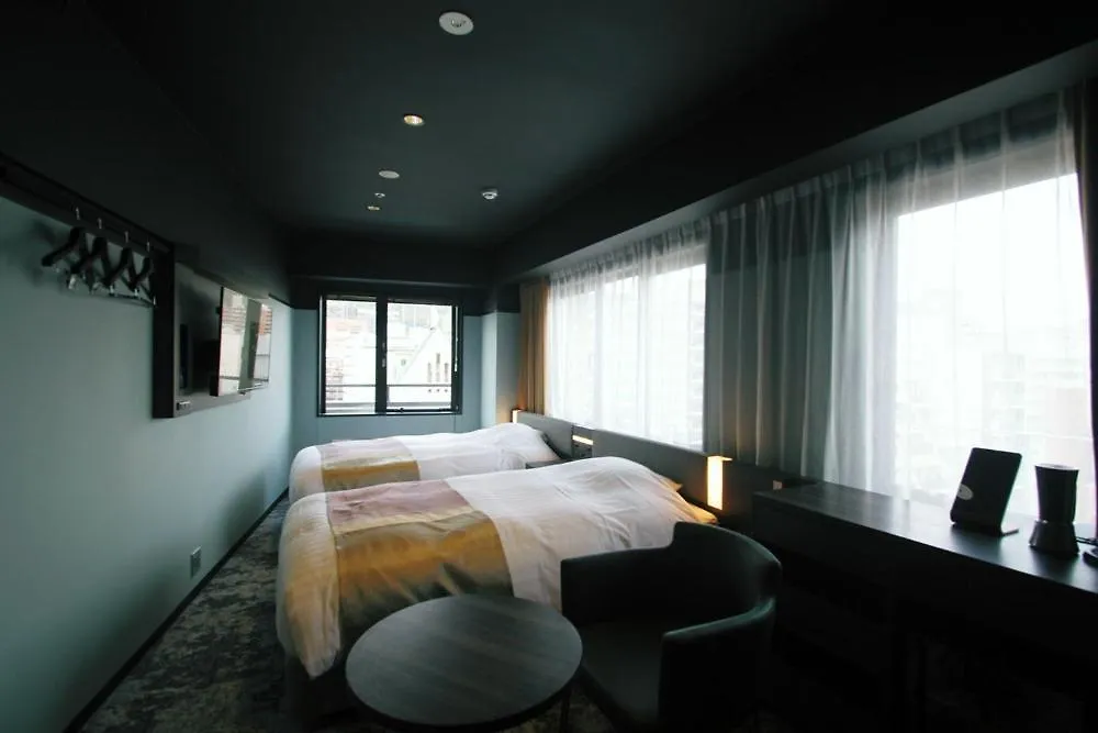 Kobe Plaza Hotel West 3*,